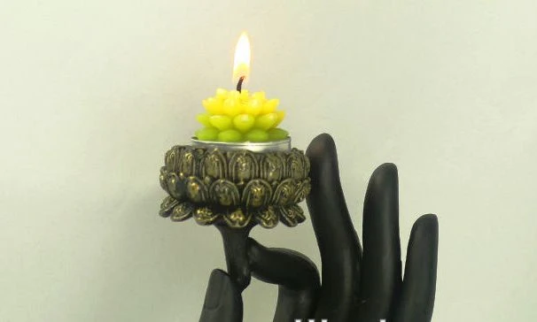 Thư cho con -
Xem như một tiếng thở dài